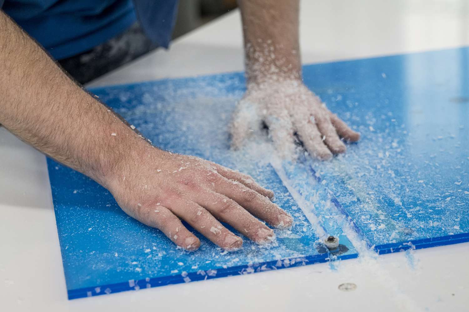 comment couper du plexiglas