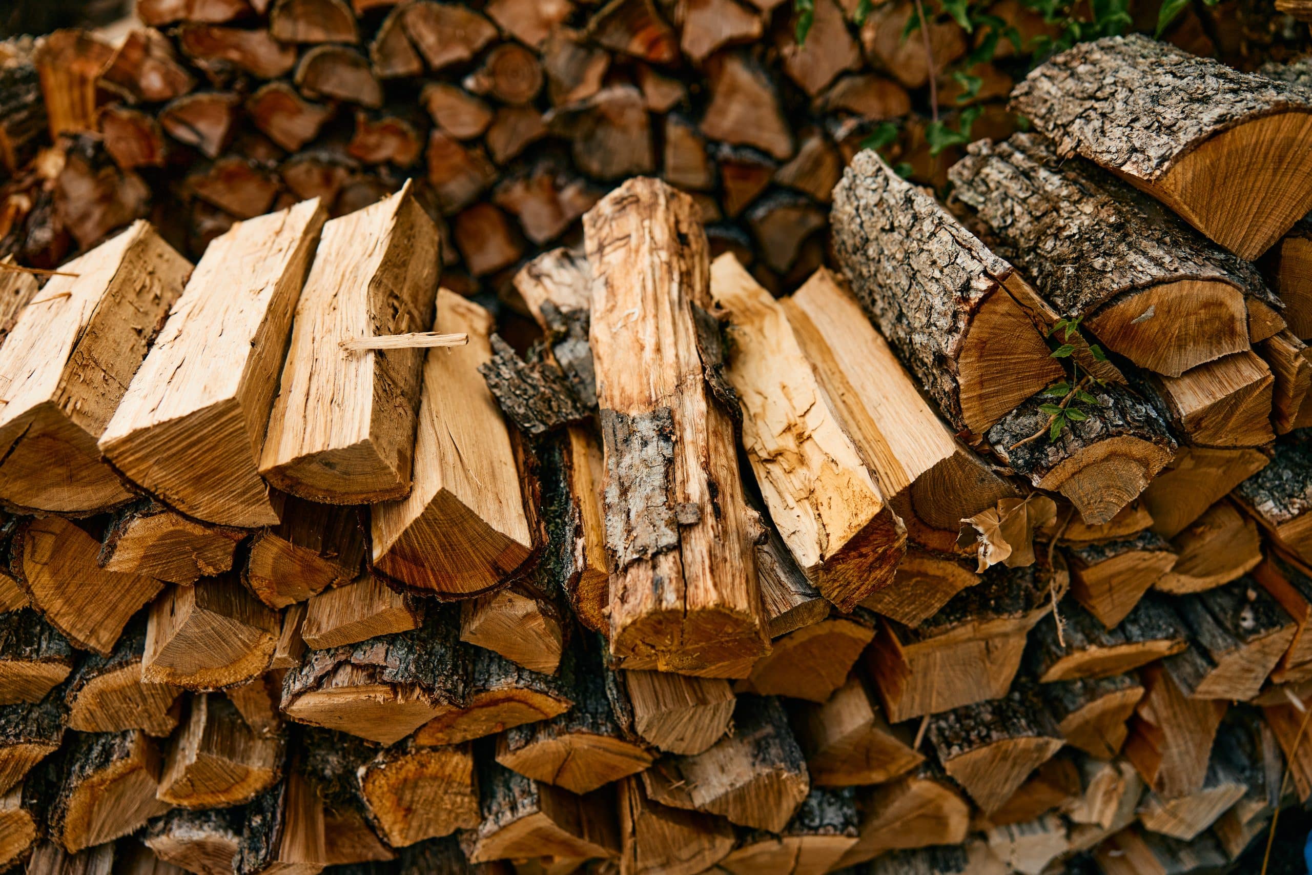 Achat de bois de chauffage avant l'hiver comment ne pas se faire arnaquer