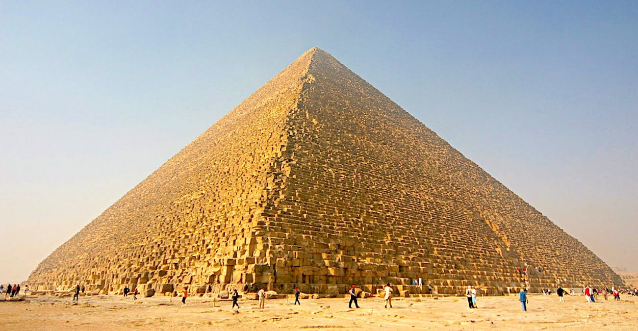 pyramide de khéops elle révèle un pouvoir inattendu et très intrigant aux scientifiques