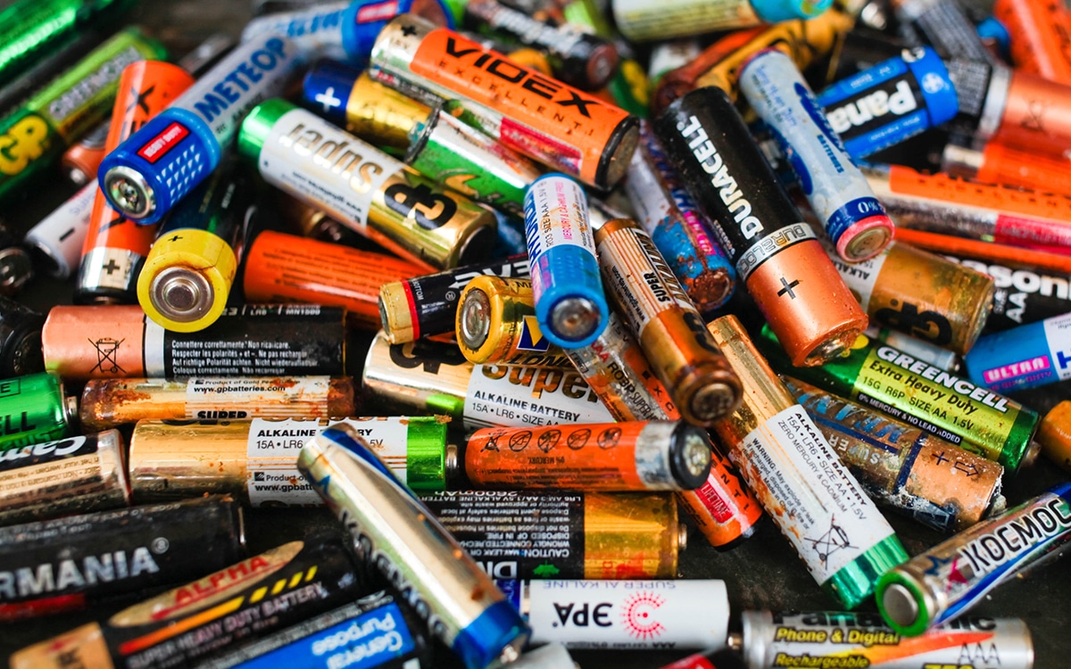 adieu les piles classiques cette innovation française et écologique change tout