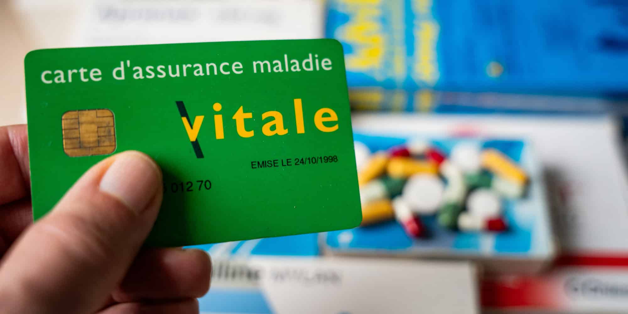 carte vitale des milliers de français victimes d’une nouvelle arnaque, voici l’astuce pour vous protéger