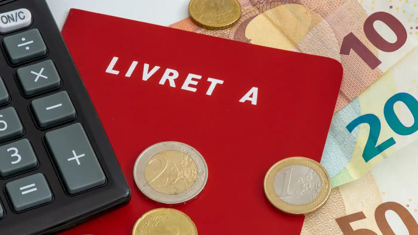 dites adieu au livret a à 2,5%, voici les nouveaux meilleurs placements sécurisés en 2025 (56 millions de français sont concernés)