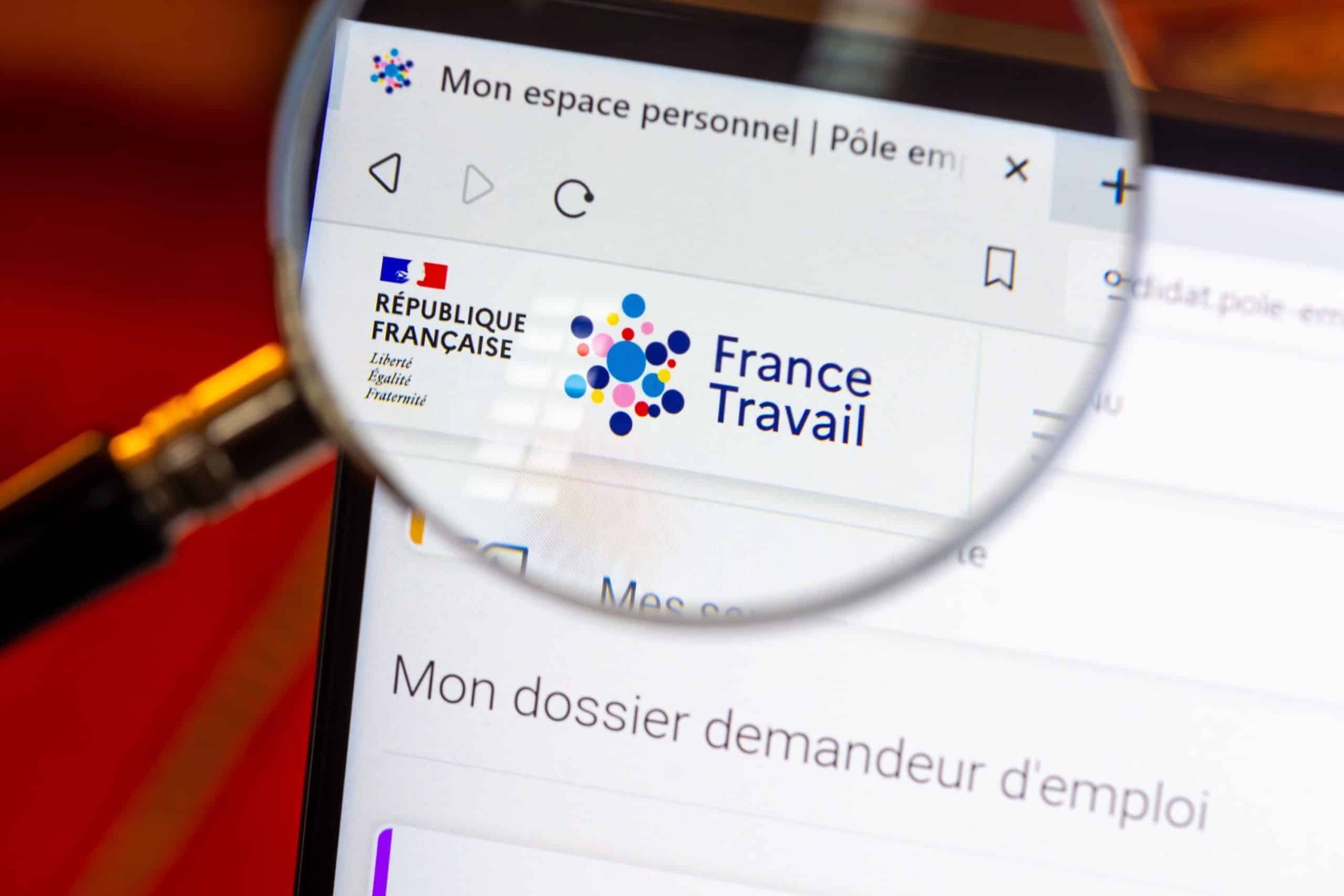 fraude au chômage ces travailleurs frontaliers touchent jusqu’à 10 000 € illégalement, voici comment