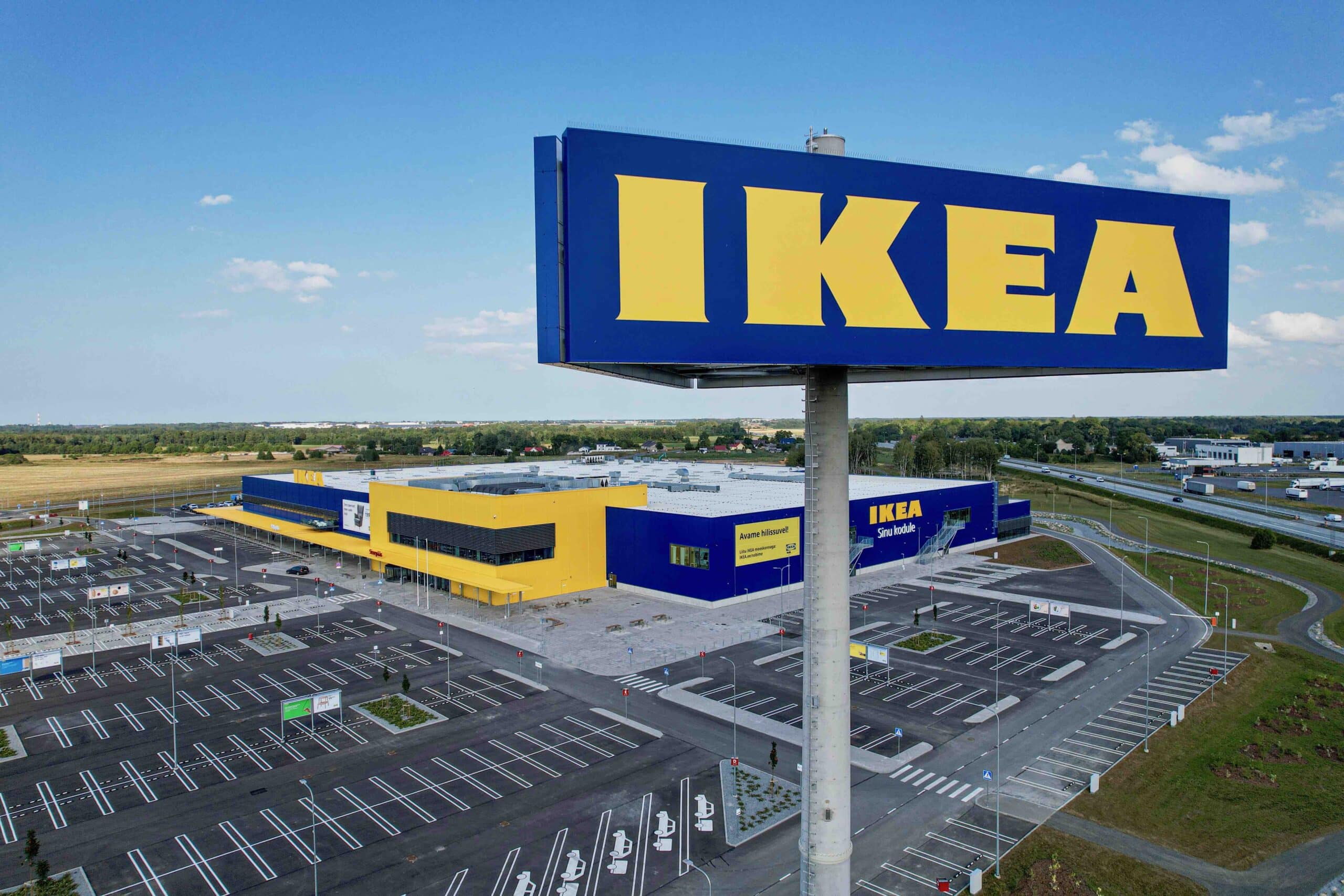 ikea cette bibliothèque, qui coûtait 65 euros dans les années 1980, vaut maintenant 1 300 euros