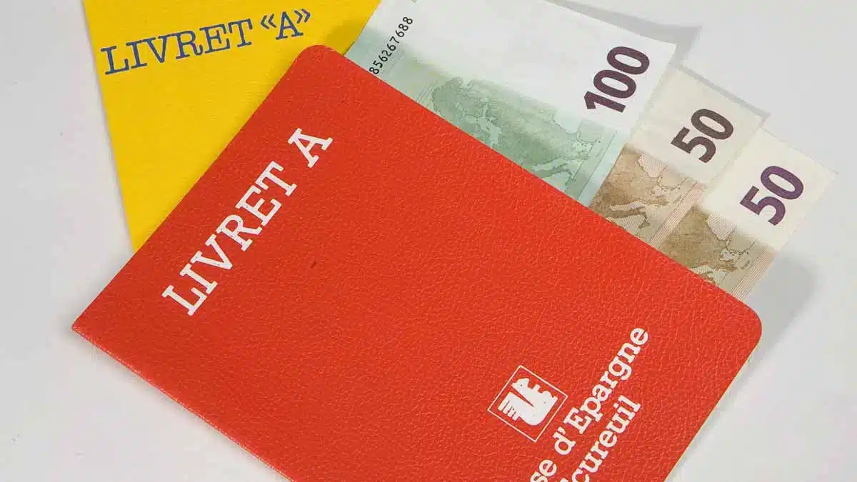 livret a voici le meilleur jour pour retirer de l'argent de votre compte épargne, sans en perdre