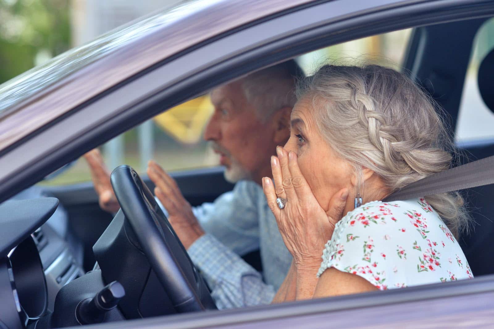 accident de la route les seniors sont ils plus dangereux que les jeunes au volant