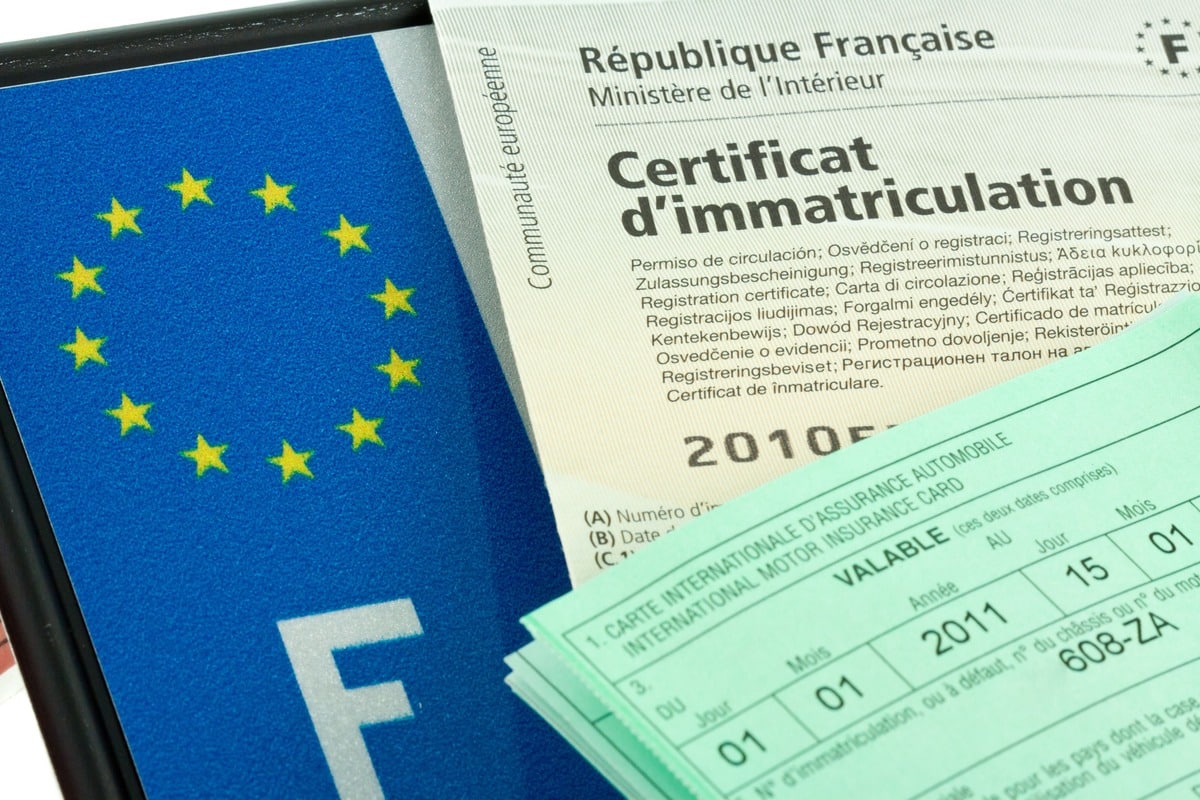 carte grise voici les régions où les prix vont exploser en 2025, jusqu'à 30% d'augmentation