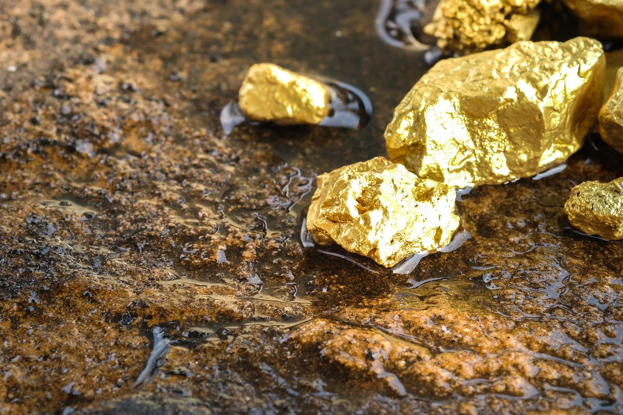 ces 7 pays contrôlent l’essentiel des mines d’or mondiales voici leurs secrets économiques