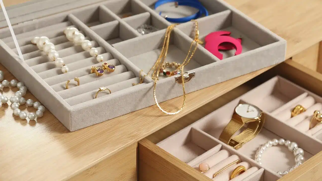 ces bijoux populaires prennent de la valeur avec le temps, gardez les bien précieusement