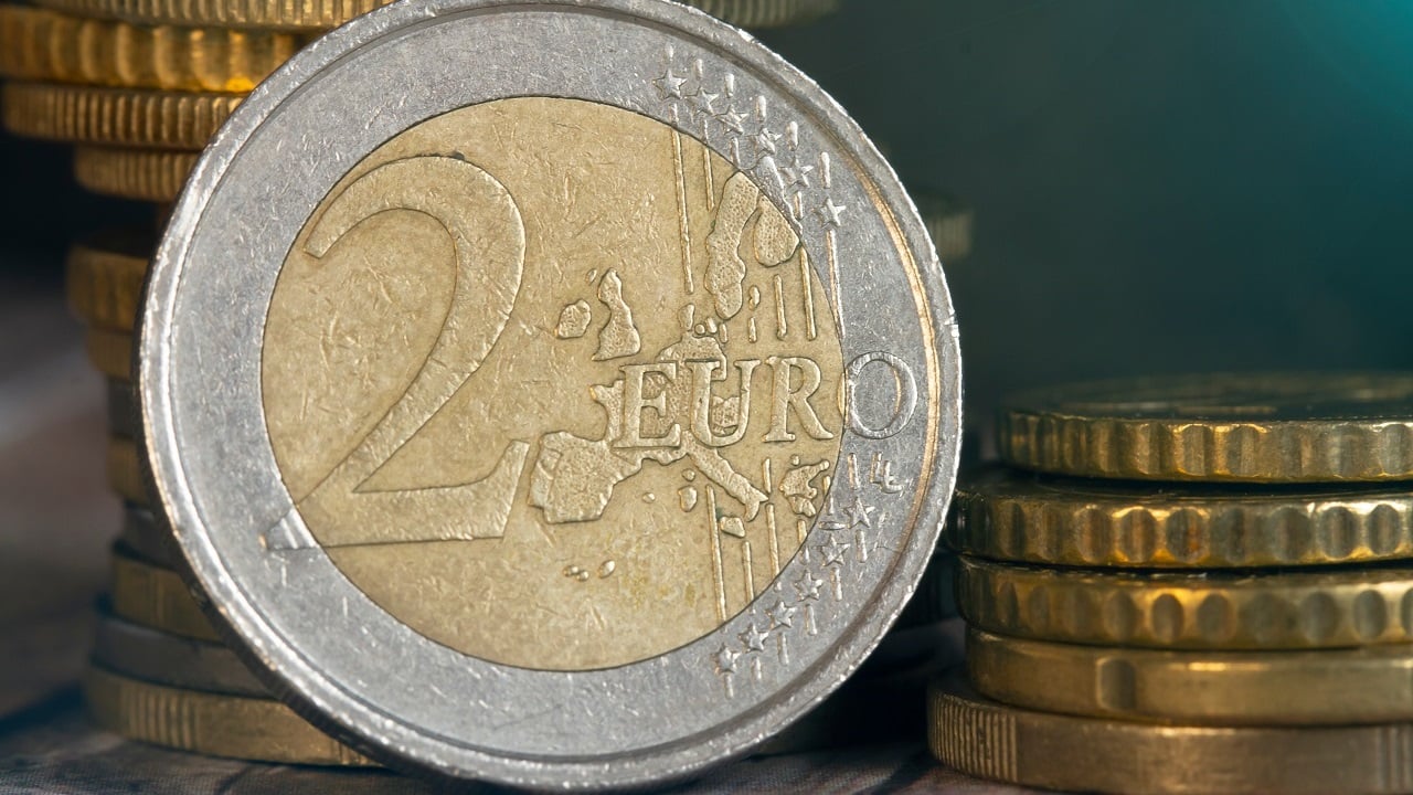 cette pièce de 2€ vaut 10 000€ et les collectionneurs se l'arrachent l'avez vous dans votre porte monnaie