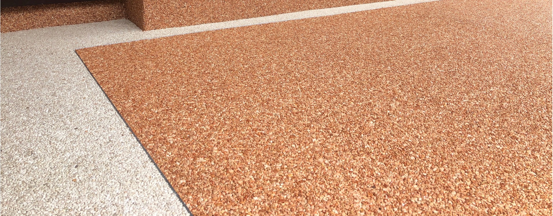 comment bien préparer le sol avant de poser une moquette de pierre ?