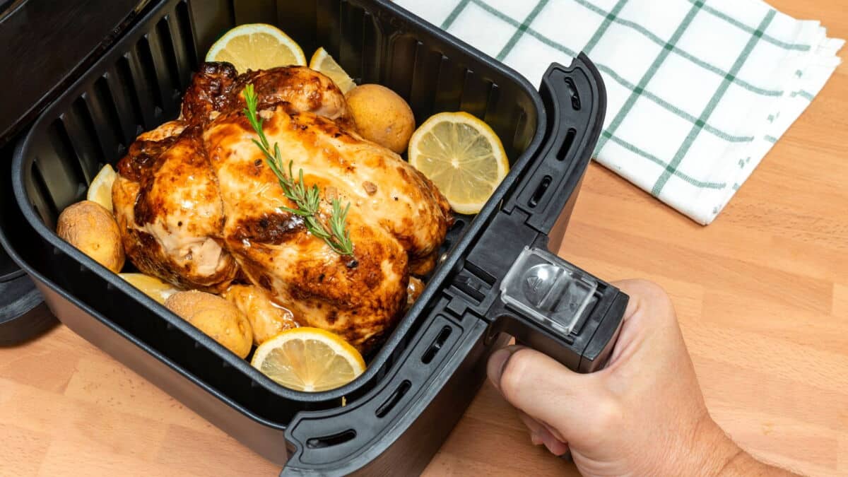 les inconvénients des airfryers que les vendeurs oublient trop souvent de mentionner