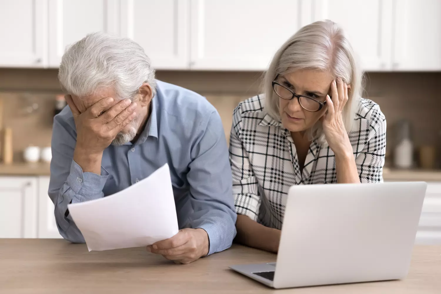 retraités une mauvaise surprise arrive à la fin du mois de janvier, cette facture va augmenter de 35%