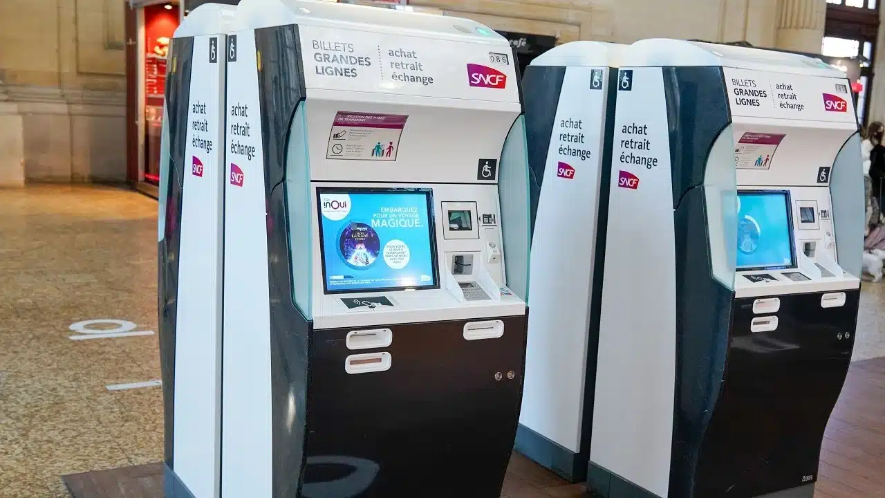 carte avantage sncf une enquête dévoile les dessous des minuscules réductions promises aux usagers