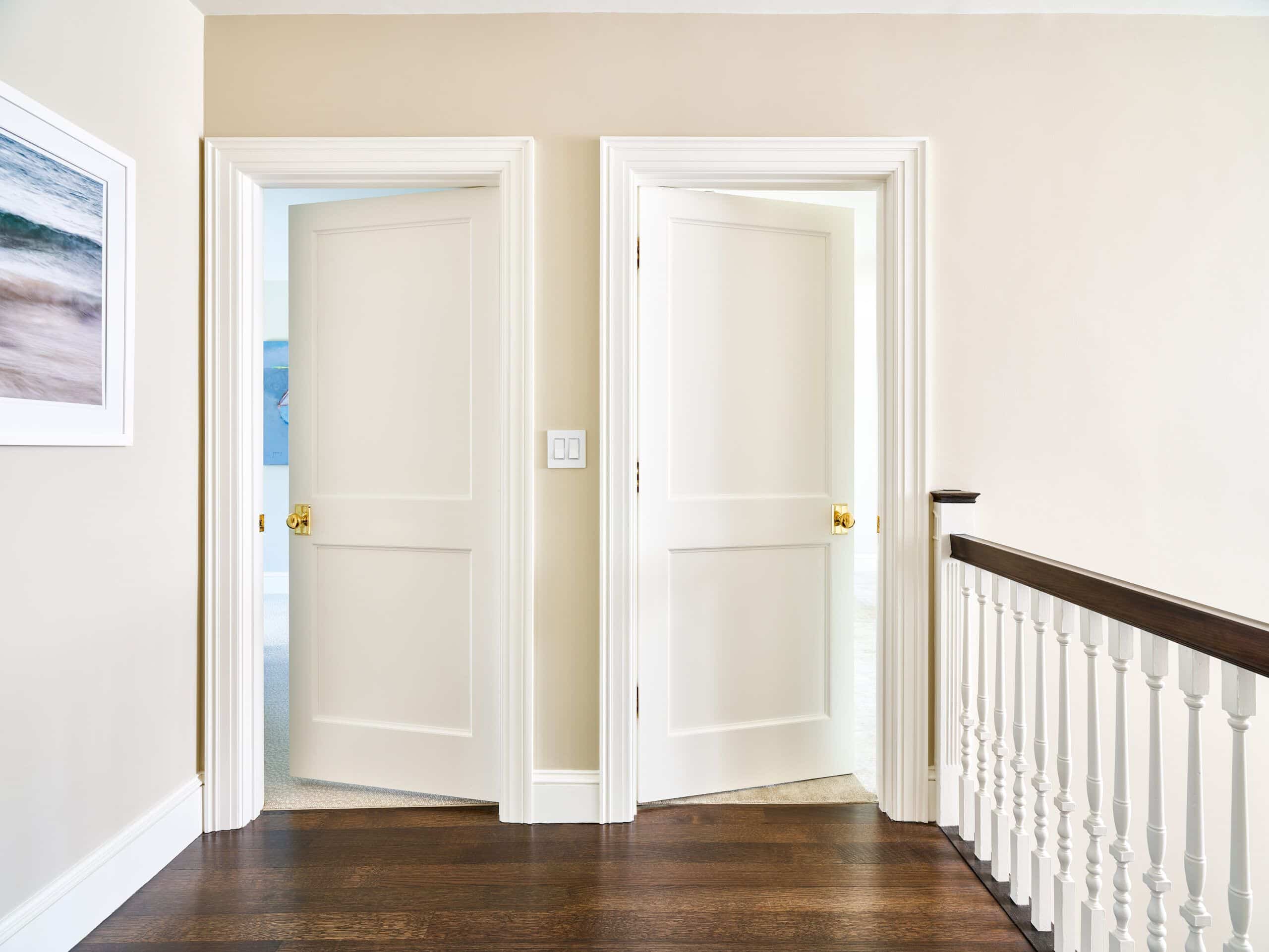 comment isoler phoniquement une porte