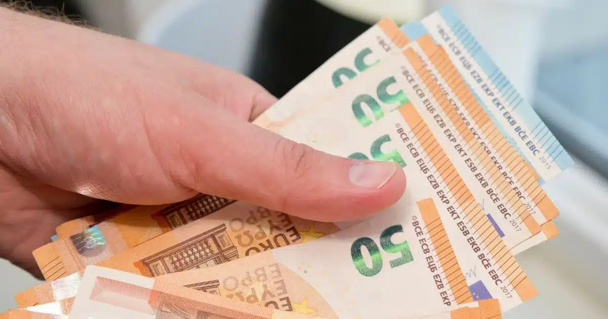 etes vous riche, voici le salaire minimum pour entrer dans le club en 2025