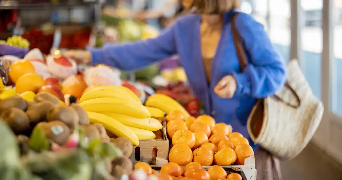 Le gouvernement lance un avertissement à toutes les personnes qui ont acheté ce fruit de saison : il est bourré de pesticides, ne le consommez surtout pas