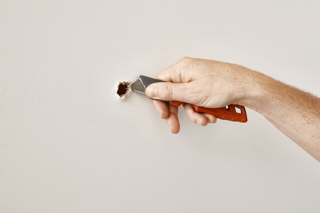 reboucher un trou dans un mur
