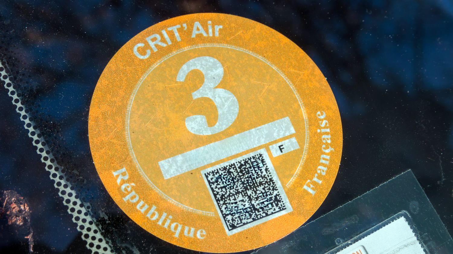automobilistes mauvaise nouvelle, les véhicules crit'air 3 vont être bannis des routes française à partir de cette date