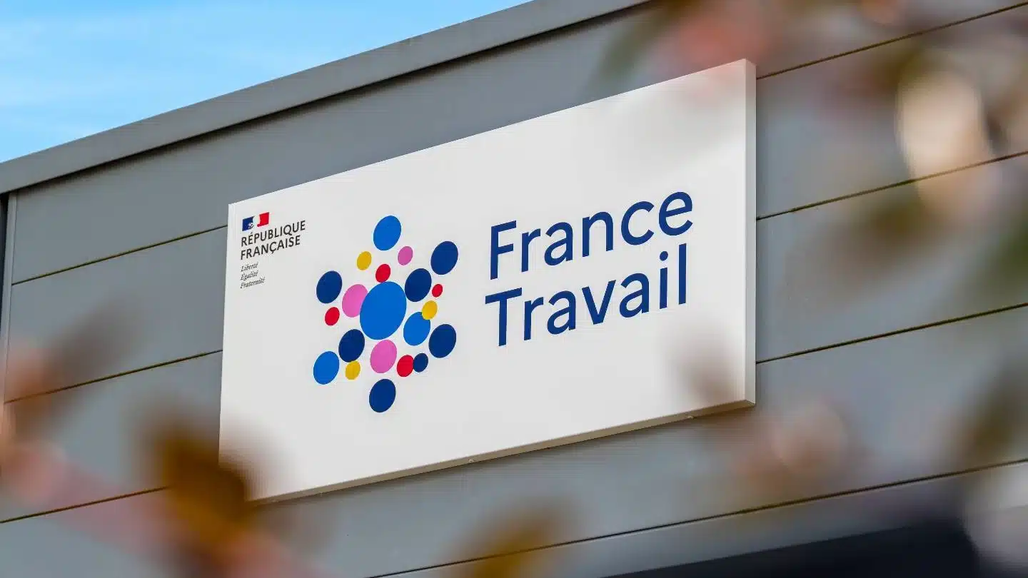 chômage bonne nouvelle, le montant de cette allocation versée par france travail va fortement augmenter à partir du 1er avril