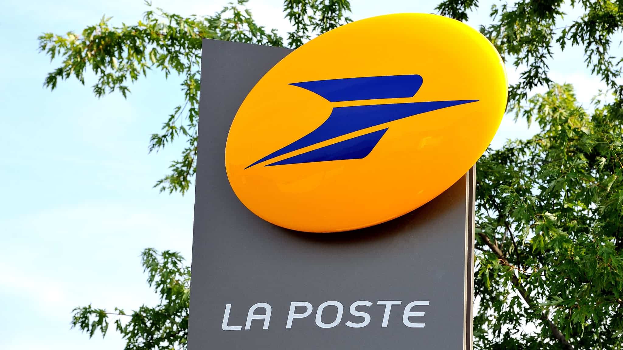 la nouvelle est tombée la poste ne livrera désormais plus vos courriers tous les jours, voici la nouvelle fréquence