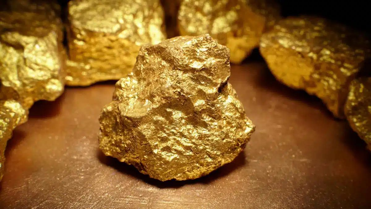 « le plus grand gisement du monde », la découverte de milliers de tonnes d'or dans un endroit insoupçonné