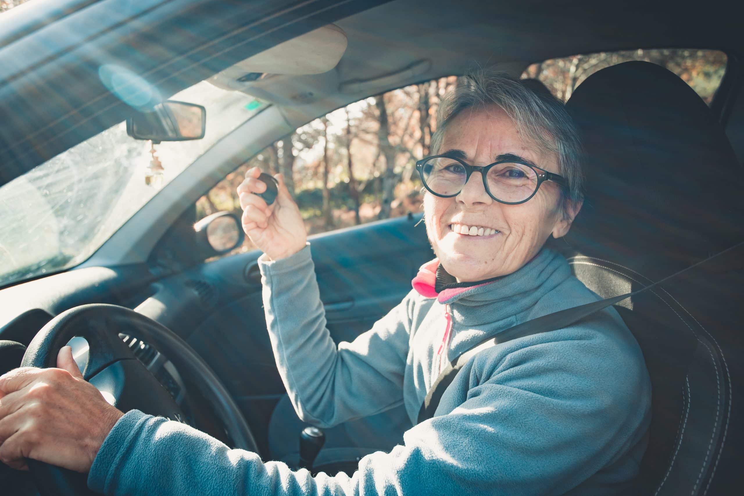 Seniors, ça vient de tomber Vers une interdiction de conduire partout en Europe, voici ce que l’on sait