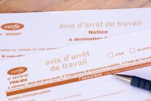 arrêts maladie mauvaise nouvelle, en juillet 2025 tout va changer pour les français en âge de travailler
