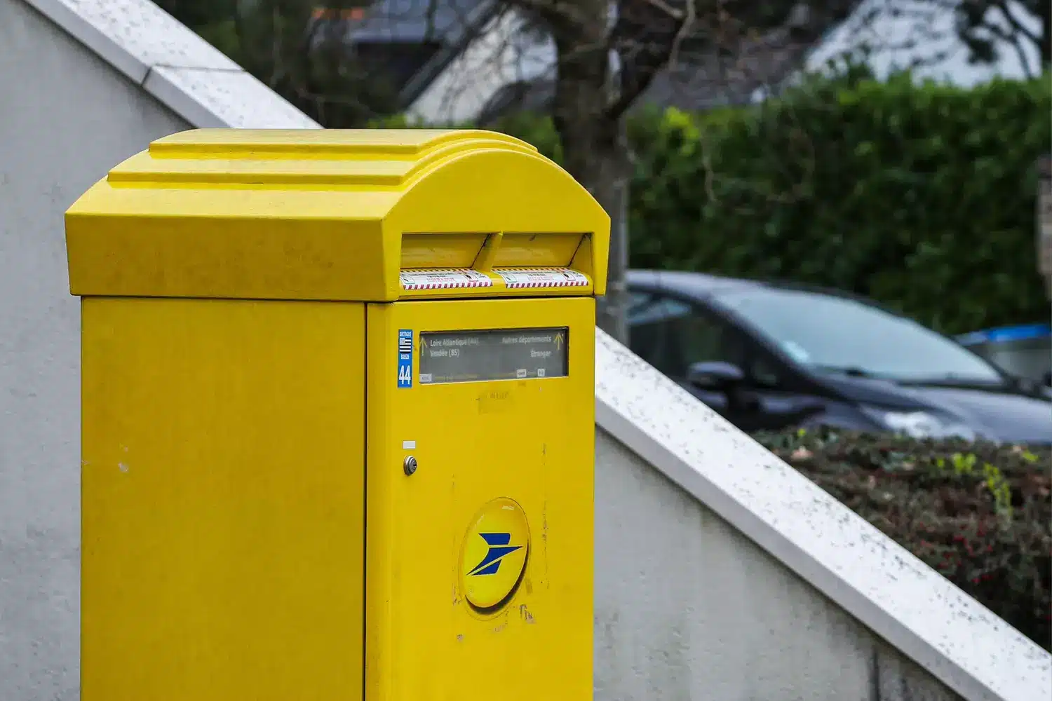 c'est confirmé la poste supprime des boîtes aux lettres dans plusieurs villes, voici les communes concernées