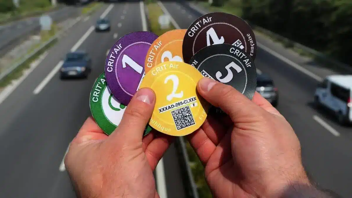la vignette crit’air c’est fini voici les deux seules villes dans lesquelles elle va rester obligatoire
