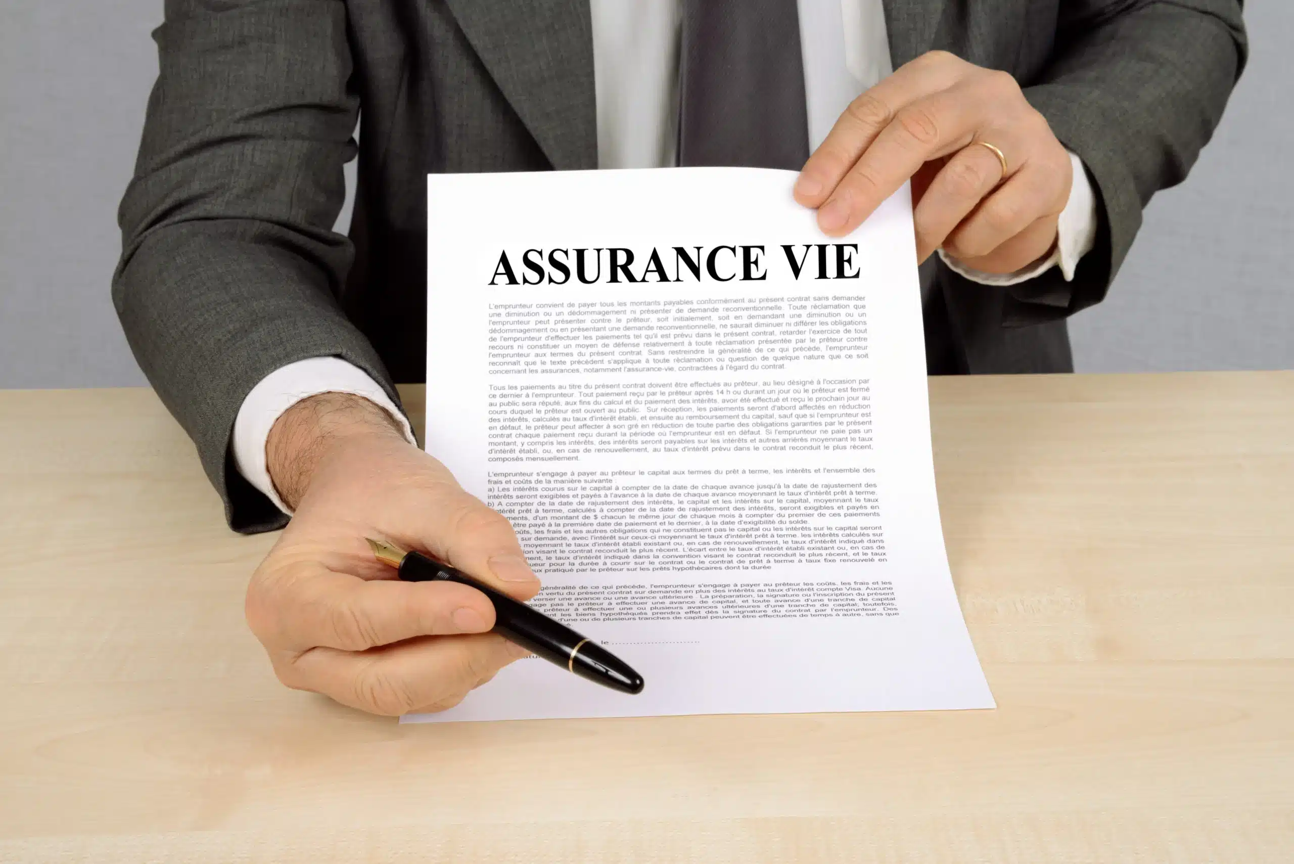 assurance vie à quoi correspondent les cases 2vv et 2ww de la déclaration de revenus