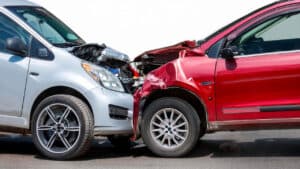 cette marque de voiture réputée indestructible est la plus solide en cas d’accident elle est construite comme un tank