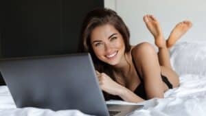 de la vente au succès en webcam mon voyage qui a changé ma vie, que vous pouvez également entreprendre