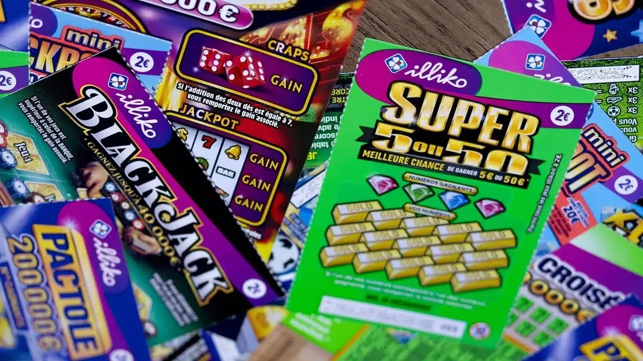 fdj voici le jeu de grattage à 2 euros avec lequel vous avez le plus de chance de gagner