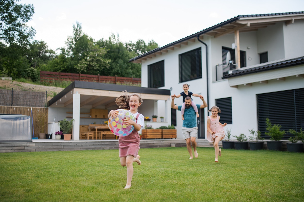 maison de vacances idées pour créer un lieu chaleureux, du salon au jardin