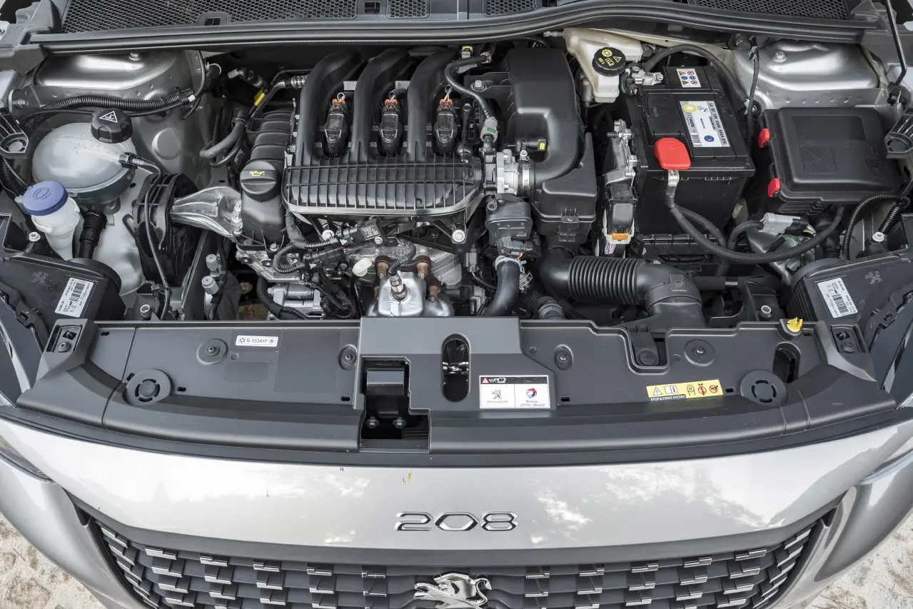 moteur puretech aucun cadeau, voici pourquoi 4 automobilistes sur 10 ne sont pas remboursés par stellantis