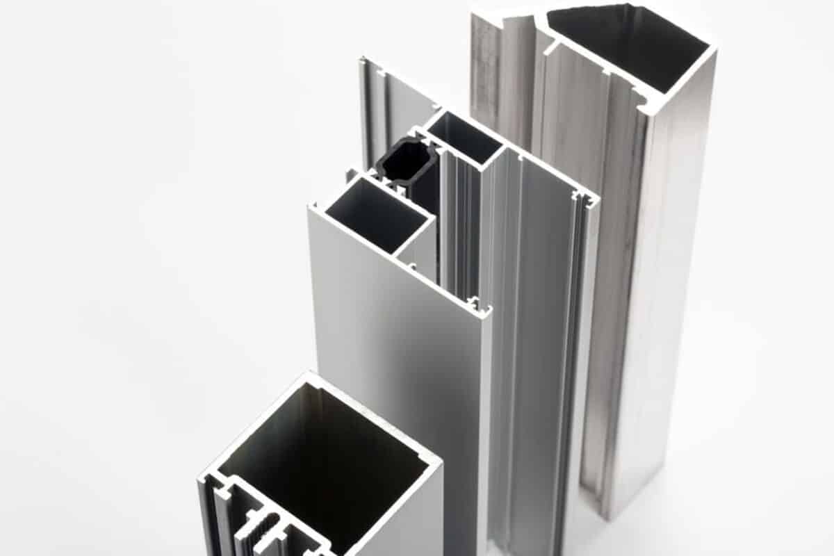 les portails et les clôtures en aluminium