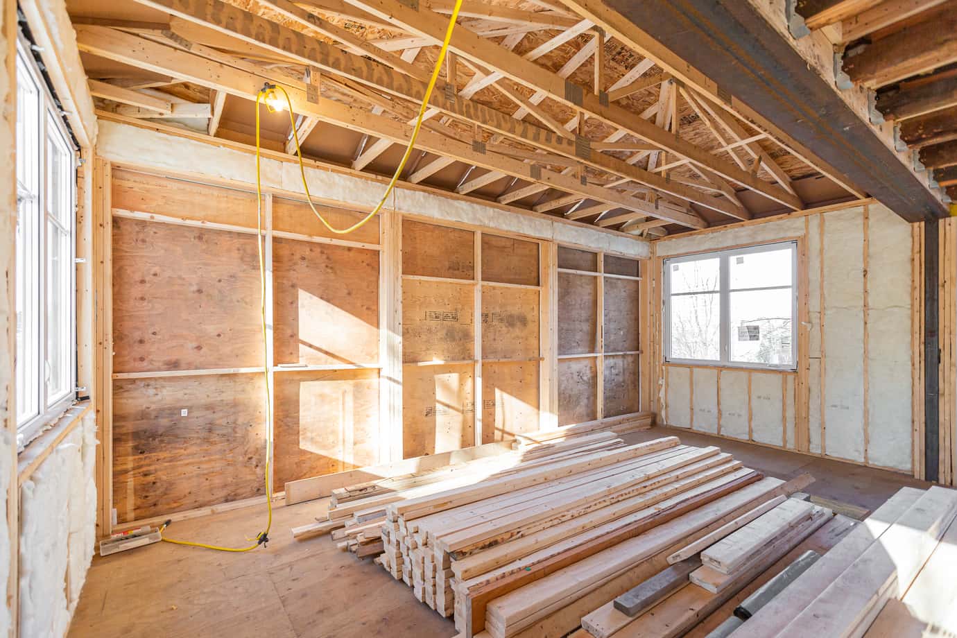 pourquoi faire appel à des artisans locaux pour une rénovation haut de gamme à fréjus