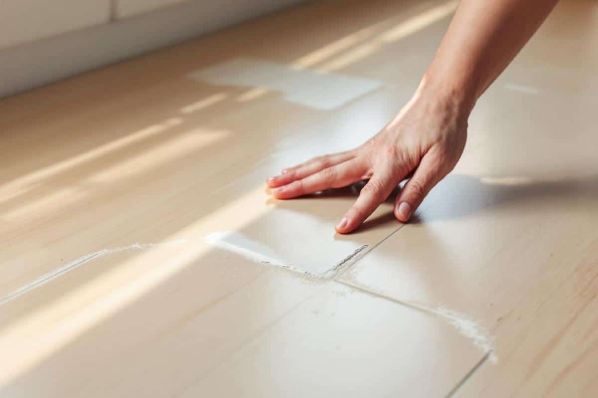 Comment réparer un lino enfoncé ?