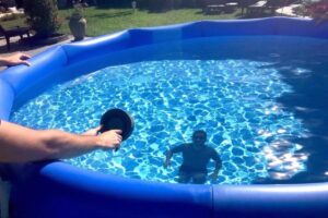 Comment vider une piscine Intex ?